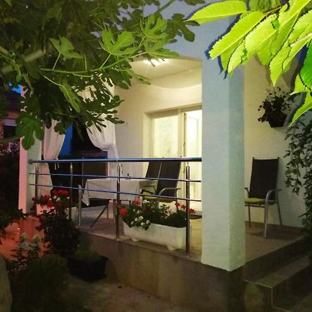 Radenka Zafron Apartment Vodice Eksteriør bilde