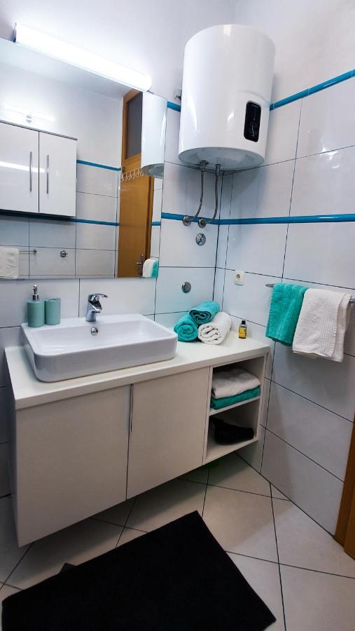 Radenka Zafron Apartment Vodice Eksteriør bilde